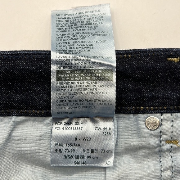 Signature By Levi Strauss Modern Shorts Mid Rise Size 8 - Picture 10 of 16